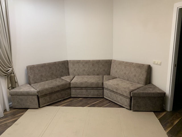 image catalog/prev/erkernye_divany/erkernye_divany_dlya_gostinoy/aston_erkernyy_divan_0.jpg